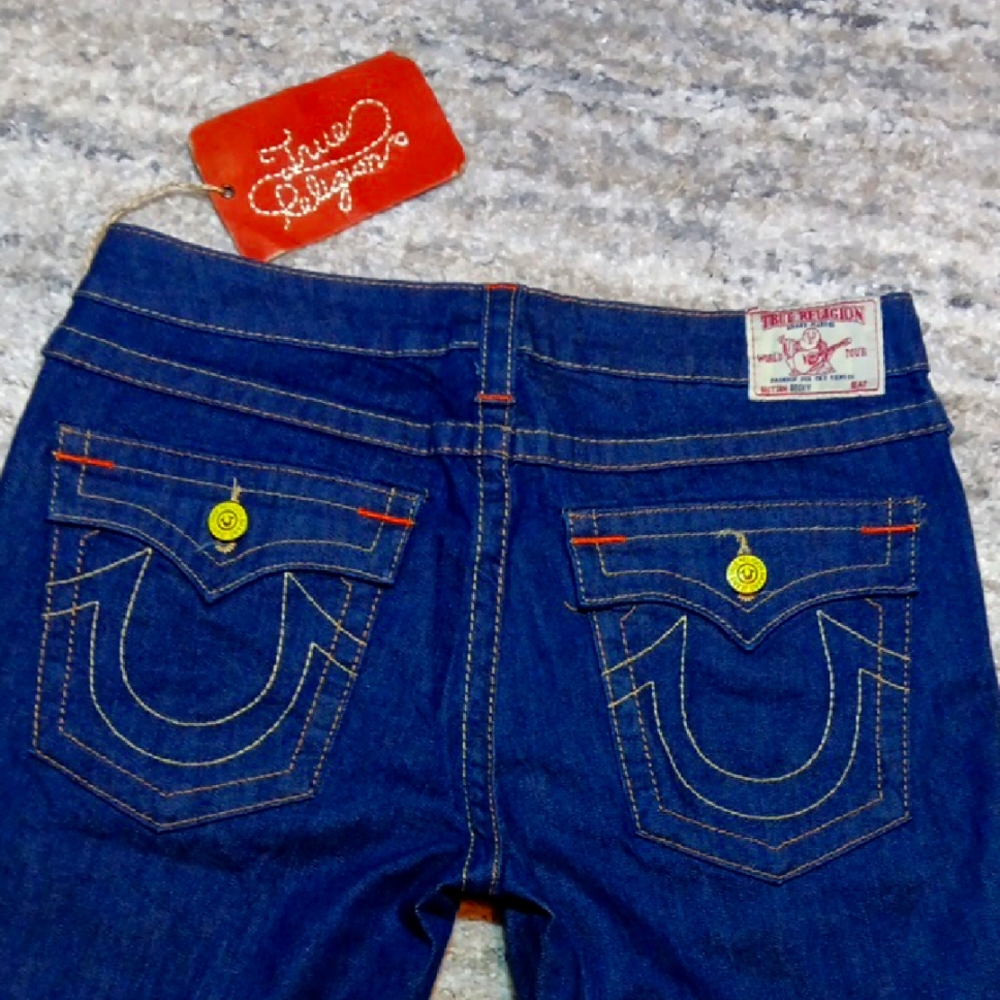 True Religion Becky Bootcut Jeans 31L